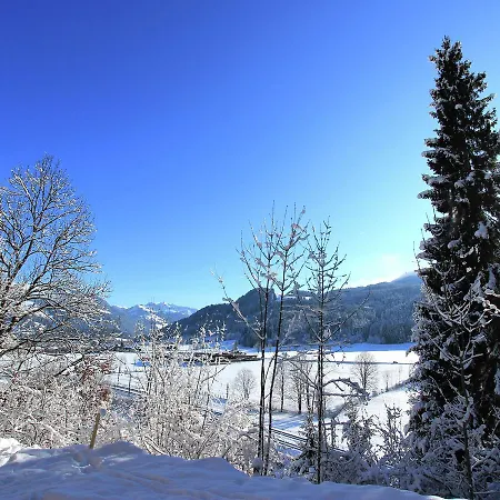 בית נופש Boutique Holiday In Kirchberg With Jacuzzi ריית ביי קיצבוהל